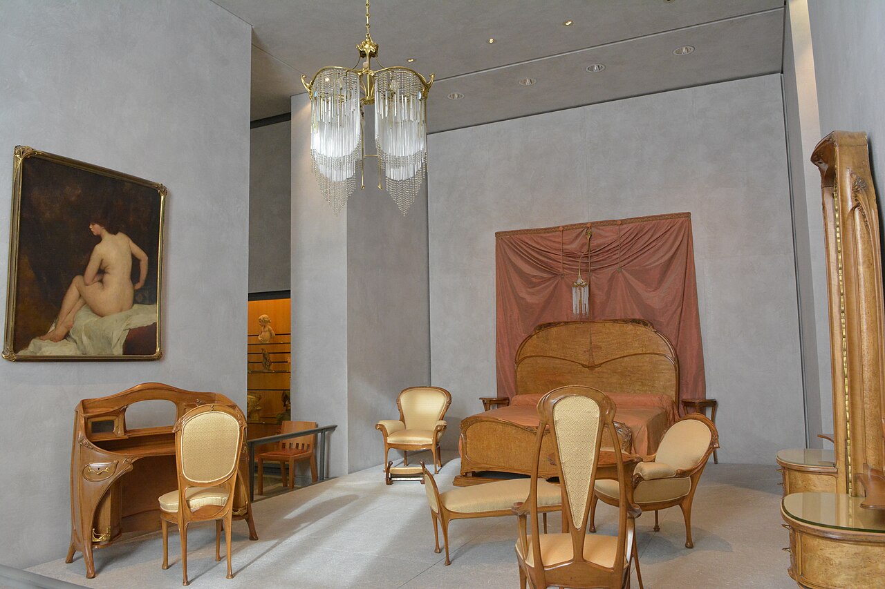 Madame Guimard's furniture by Hector Guimard