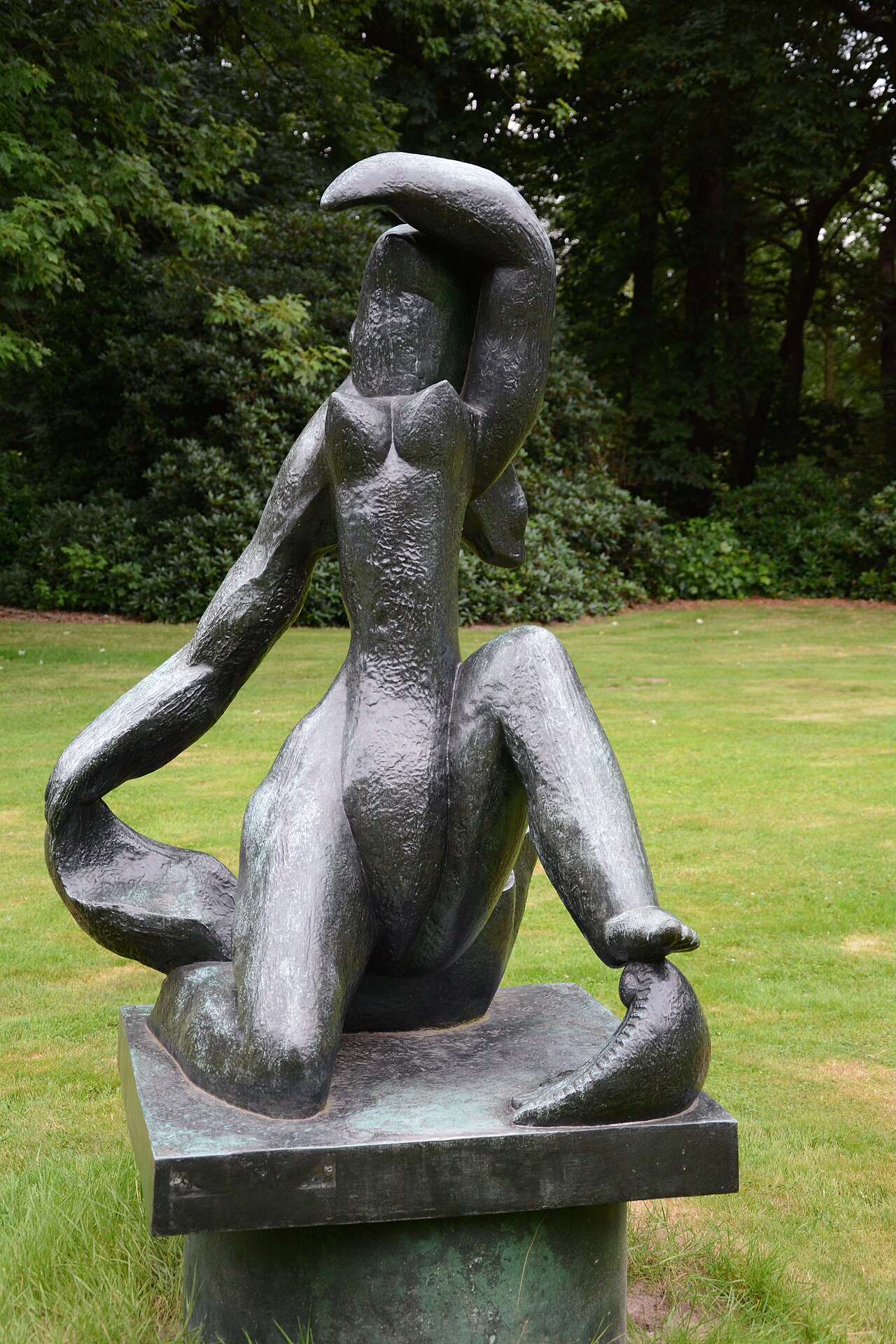 Océanide by Henri Laurens