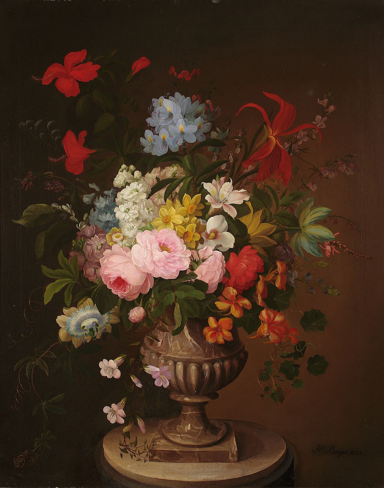 Flowers in a vase. by Henryka Beyer