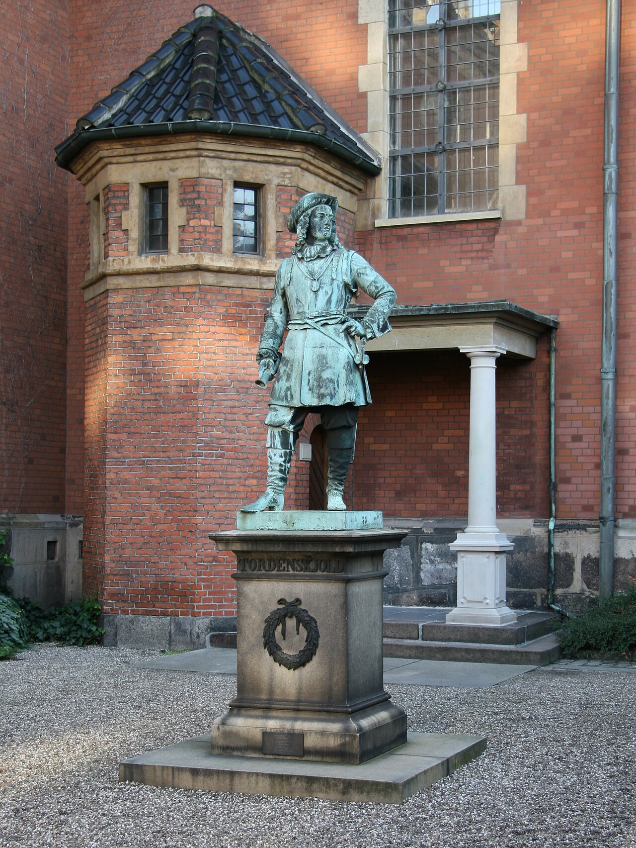 Peter Jansen Wessel Tordenskiold by Herman Wilhelm Bissen