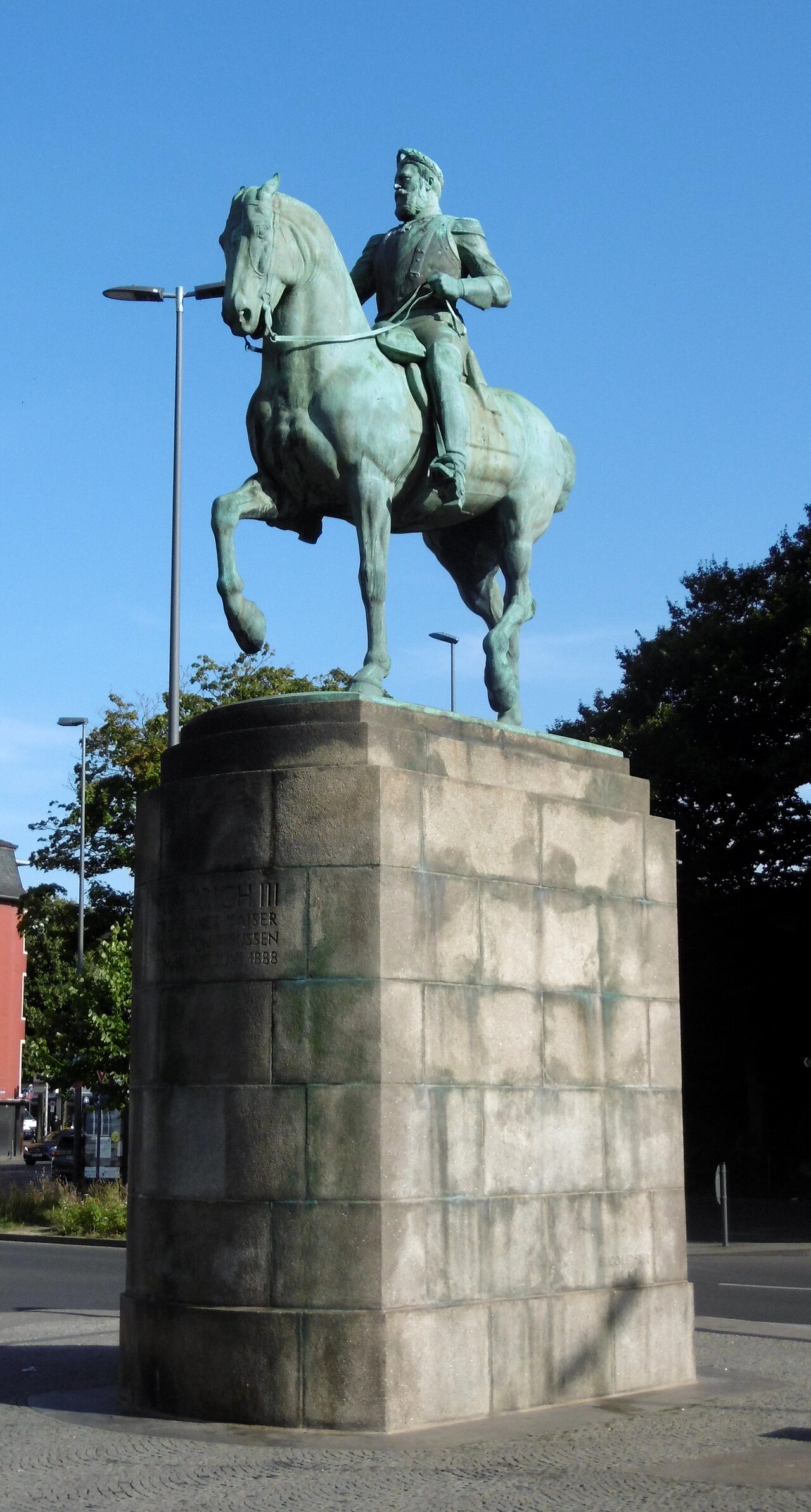 Friedrich III. Denkmal by Hugo Lederer
