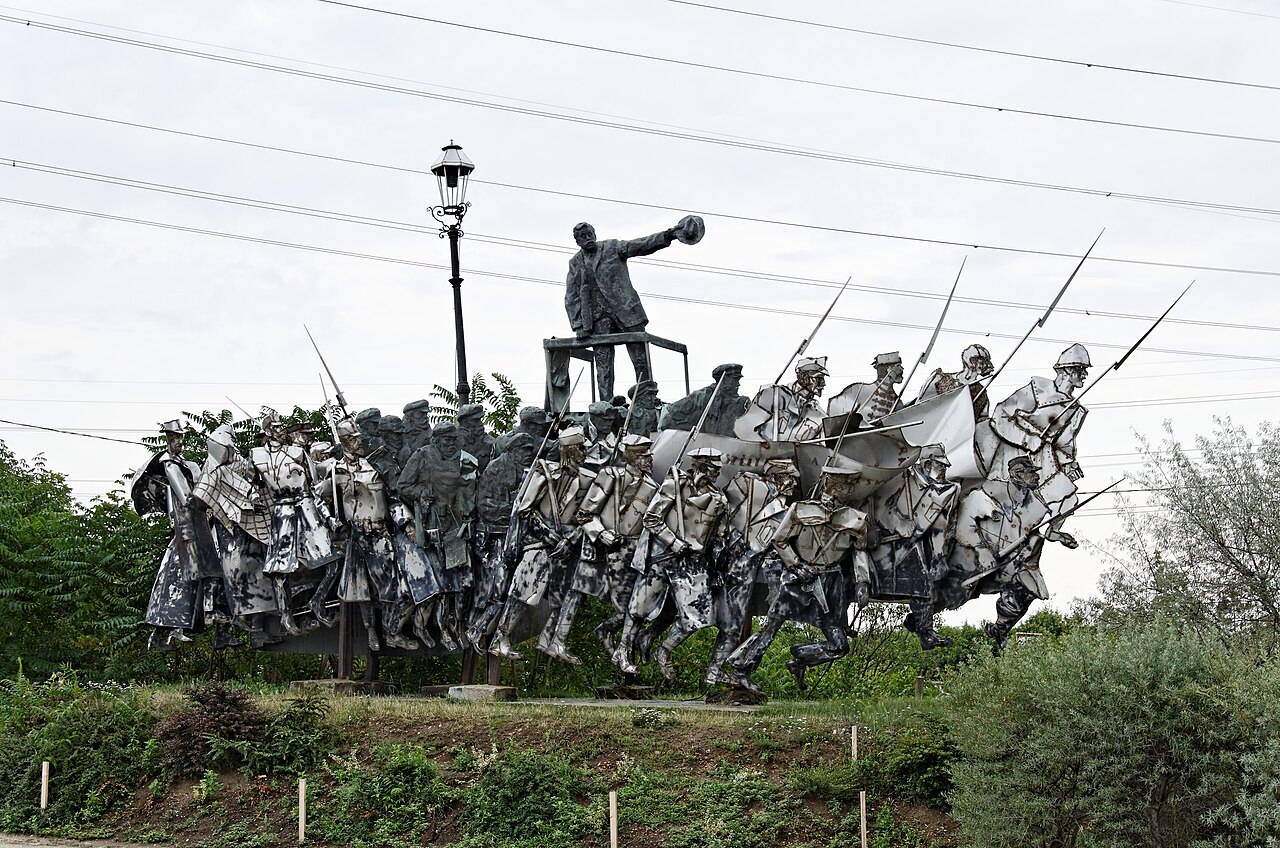 Béla Kun Memorial by Imre Varga