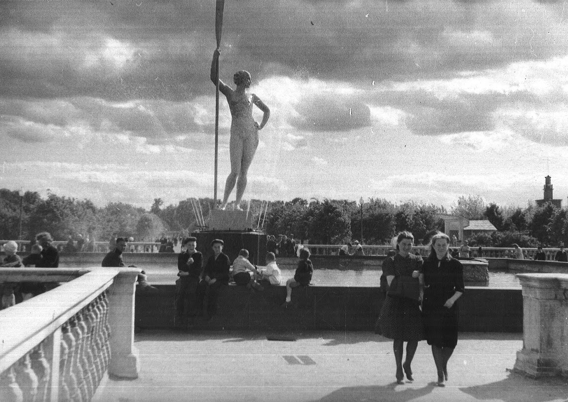 Girl with an Oar by Ivan Shadr