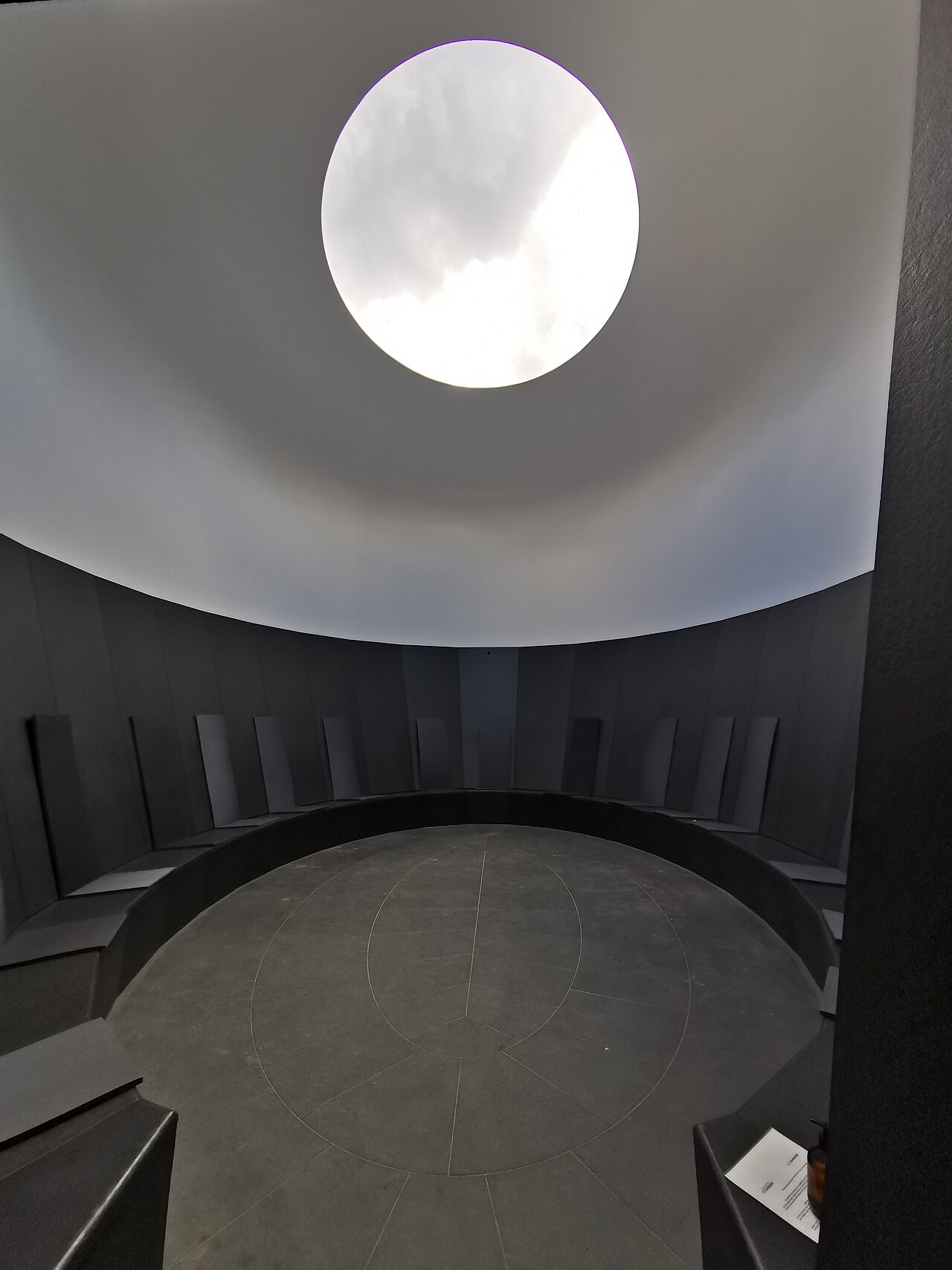 skyspace by James Turrell