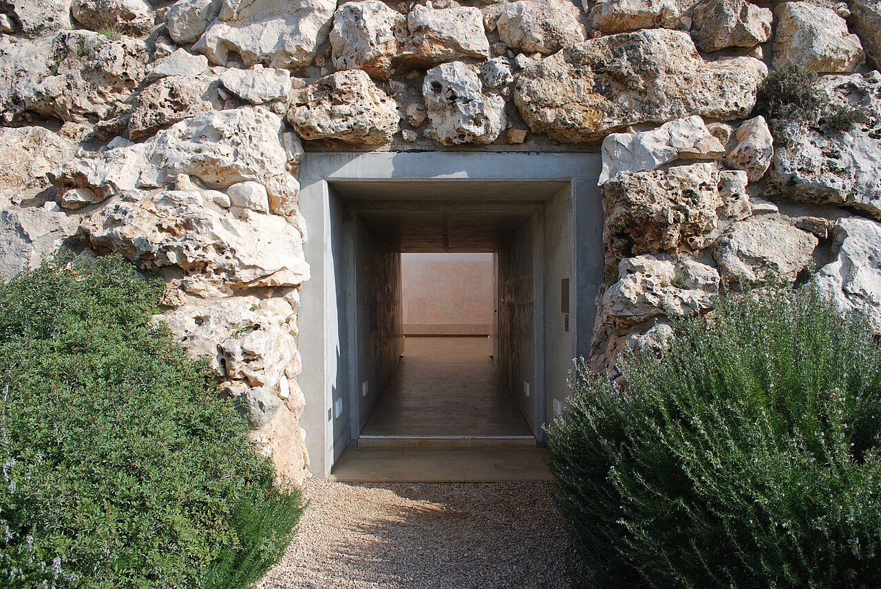 Space That Sees by James Turrell