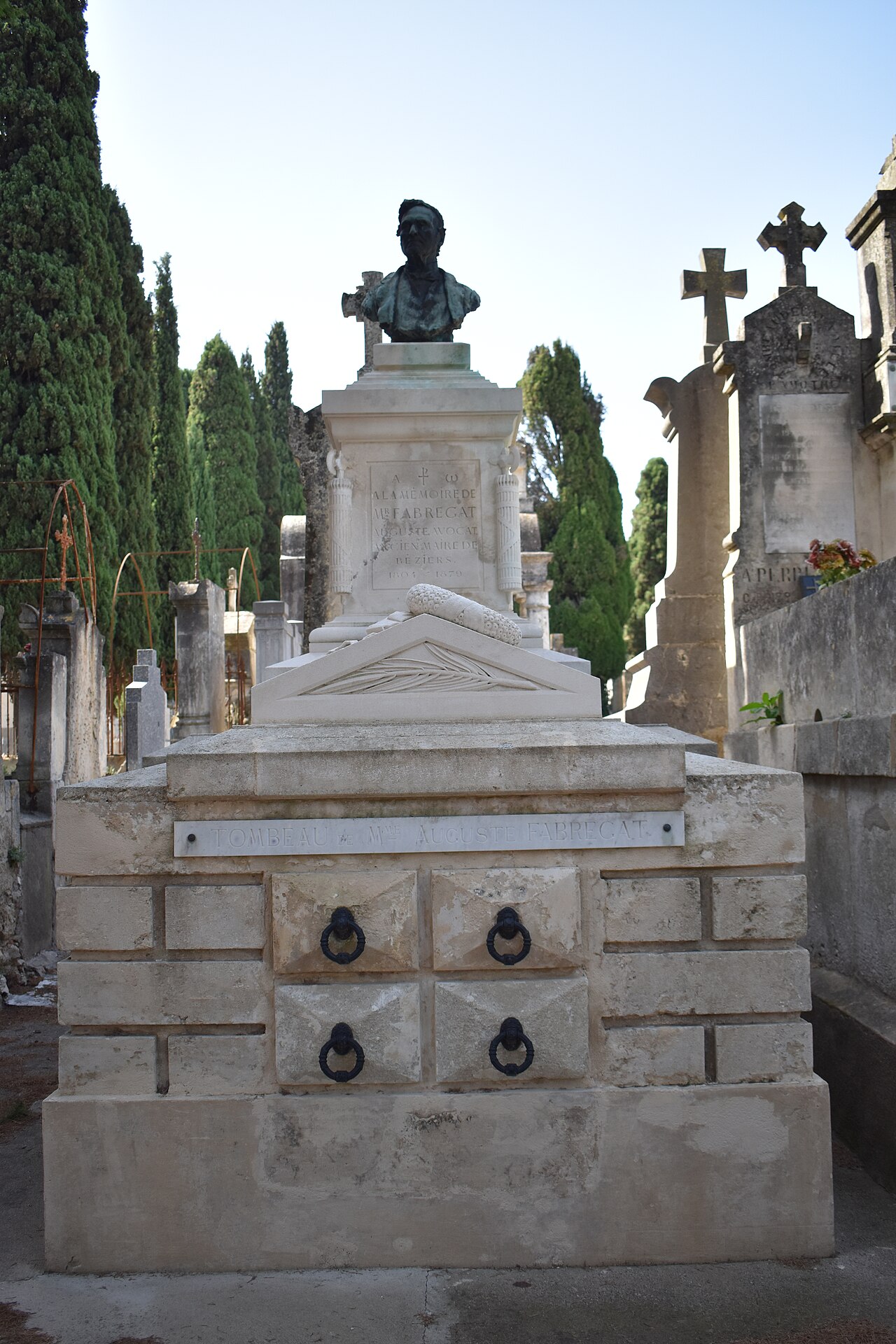 Grave of Auguste Fabregat by Jean Antoine Injalbert