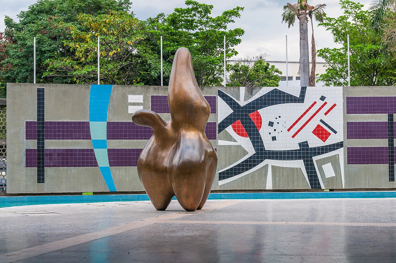 Berger des Nuages by Jean Arp