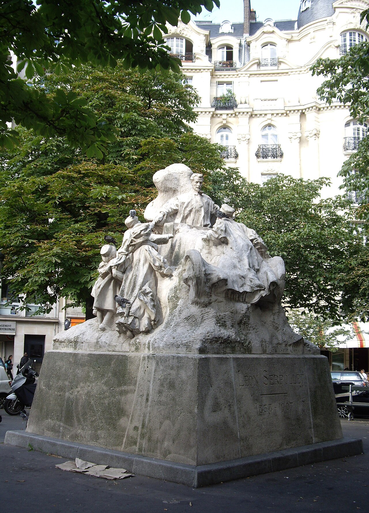 Monument to Léon Serpollet by Jean Boucher