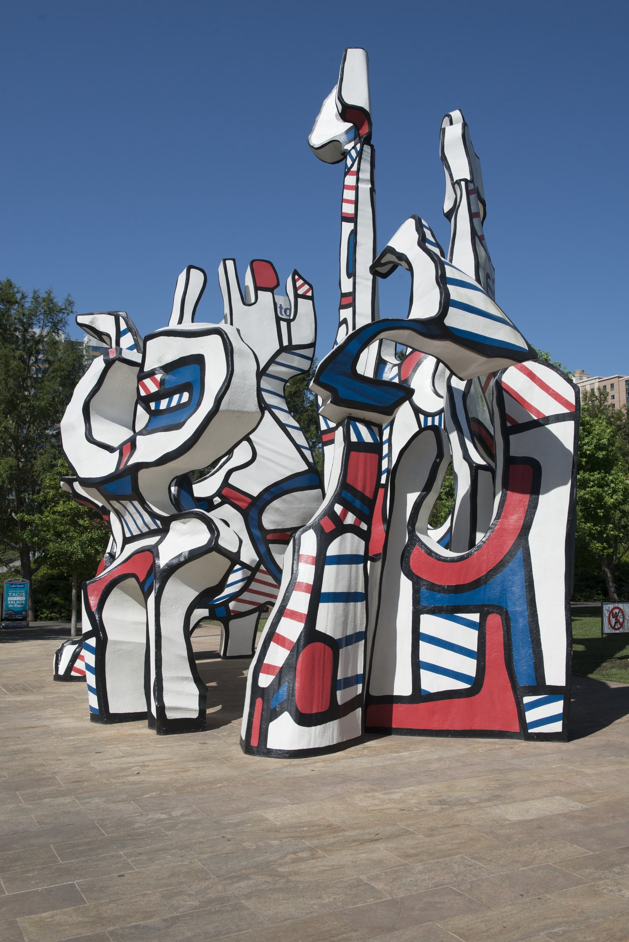 Monument au Fantôme by Jean Dubuffet