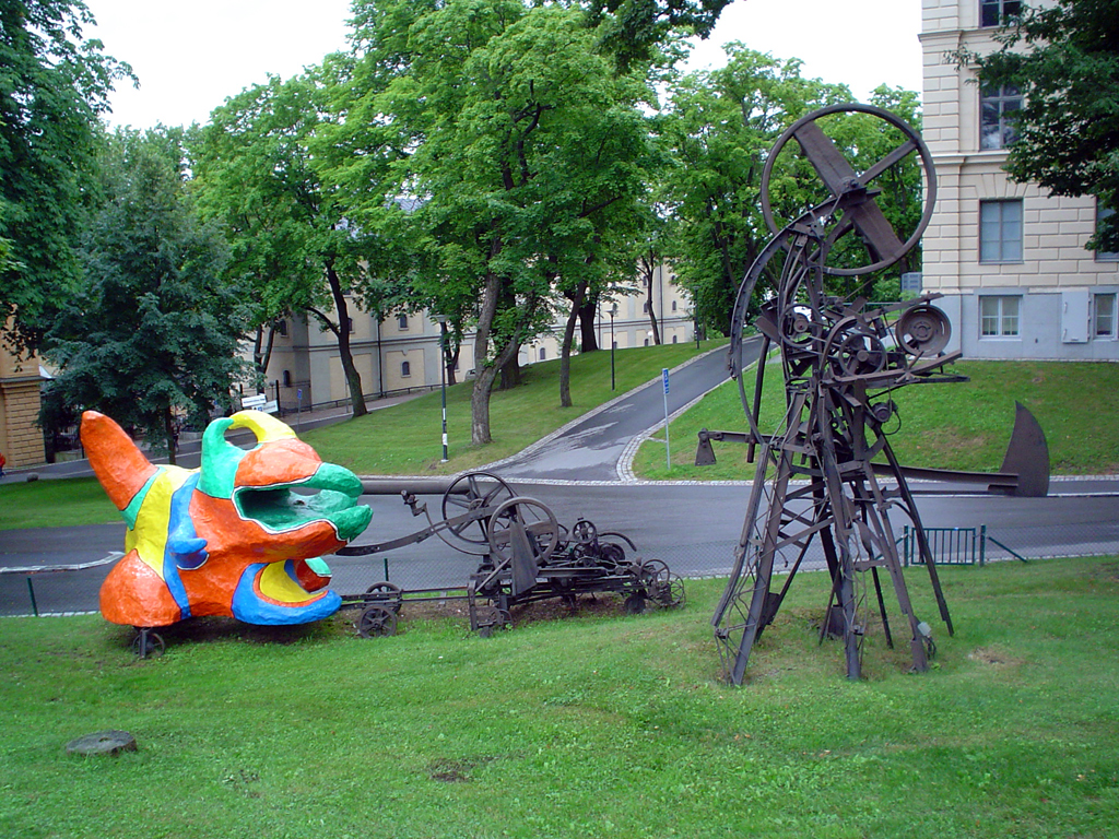 Fantastic Paradise by Jean Tinguely