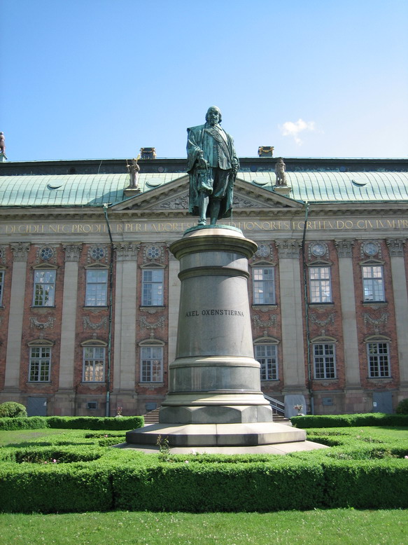 Statue of Axel Oxenstierna, Riddarhustorget by John Börjeson