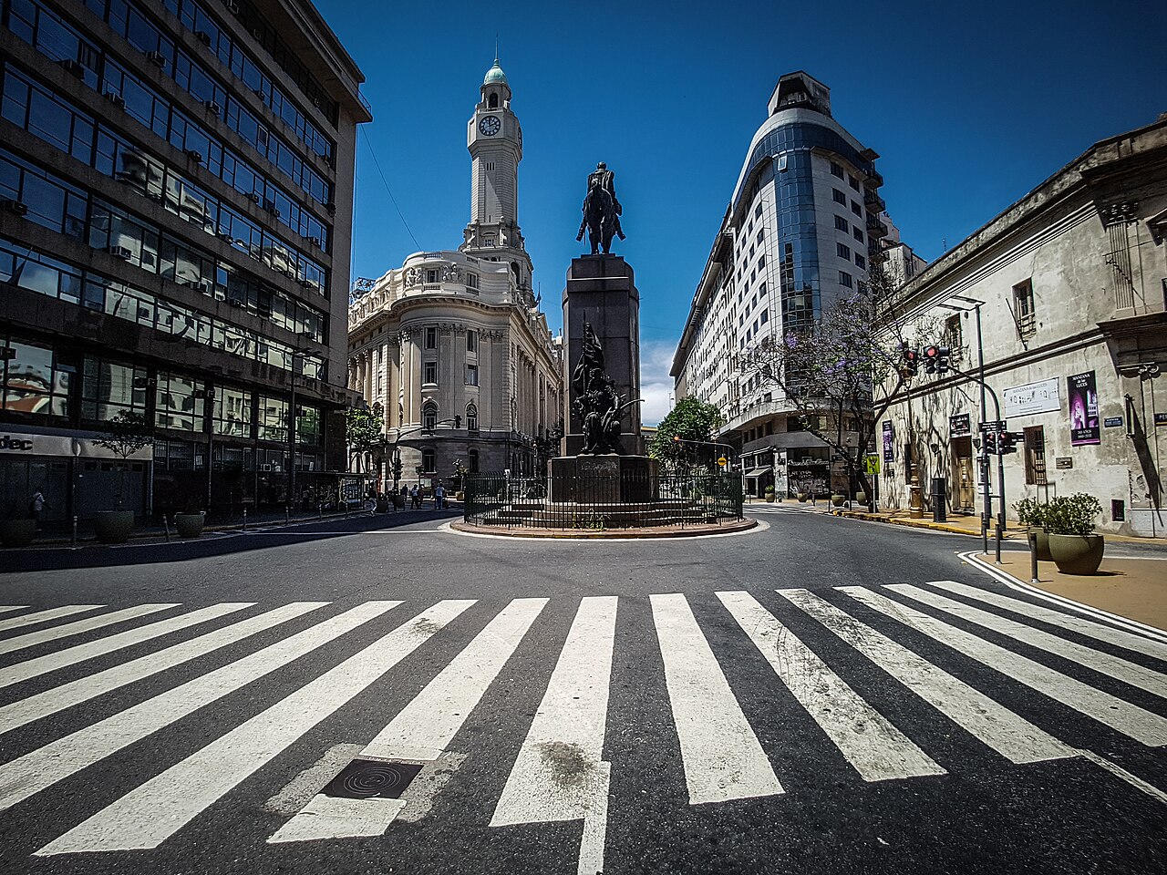 Equestrian statue of Julio Argentino Roca by José Luis Zorrilla de San Martín