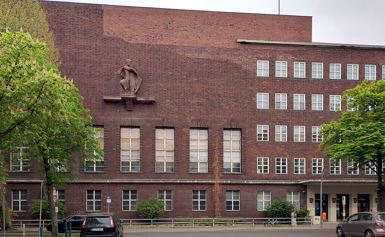 Kleist Lyceum and film school by Josef Thorak