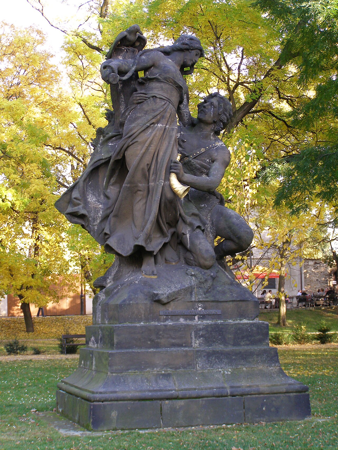 Ctirad and Šárka by Josef Václav Myslbek