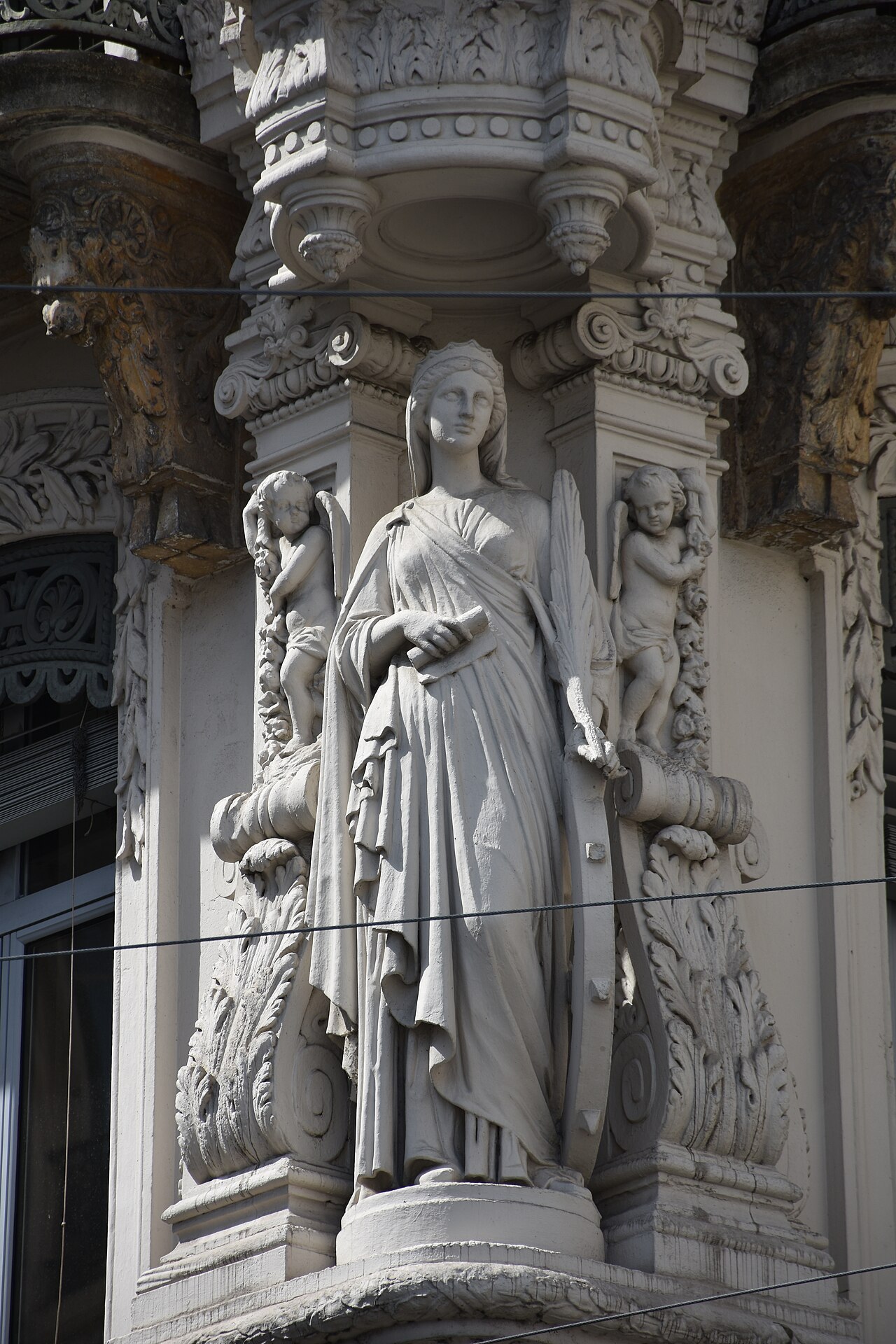 Statue de sainte Catherine by Joseph-Hugues Fabisch