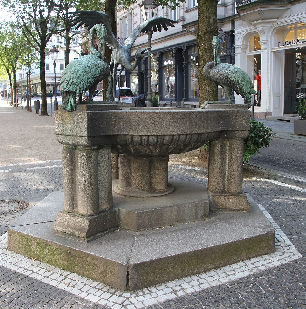 Reiherbrunnen by Karl Albiker