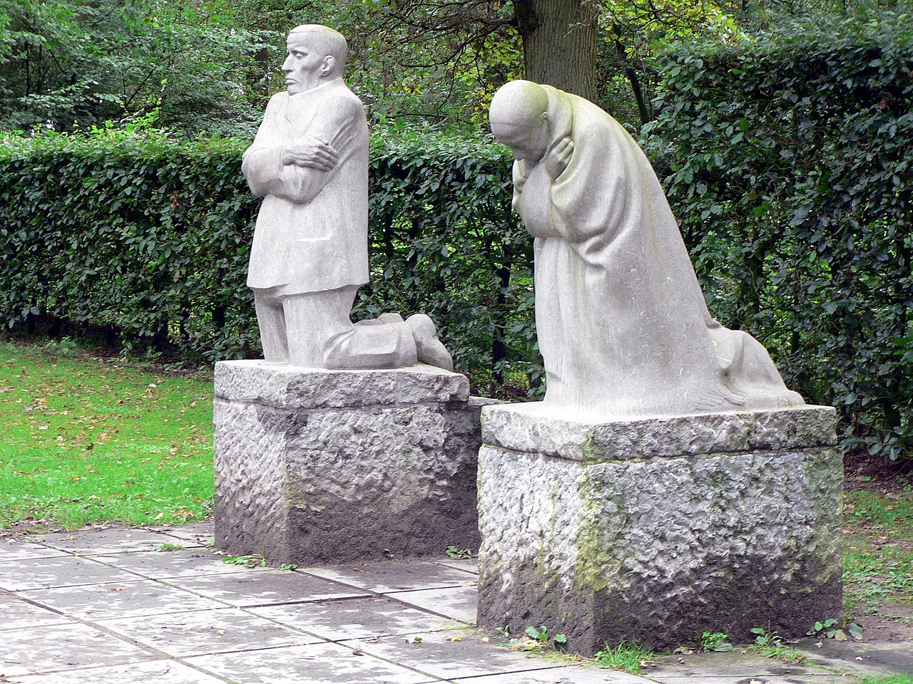 Vladslo German war cemetery by Käthe Kollwitz