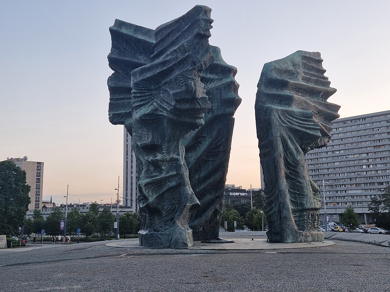 Silesian Insurgents' Monument by Kazimierz Gustaw Zemła