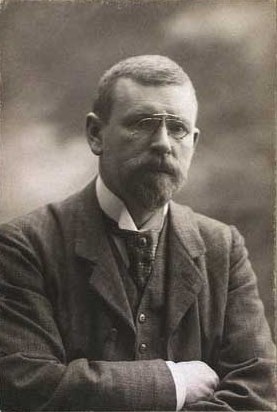 Portrait of Knud Larsen