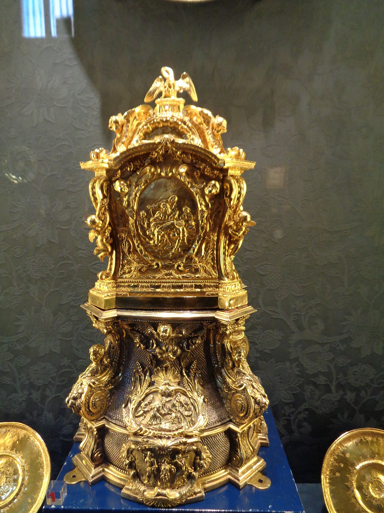 Holy Thursday Urn, Cathedral of Seville by Luigi Valadier