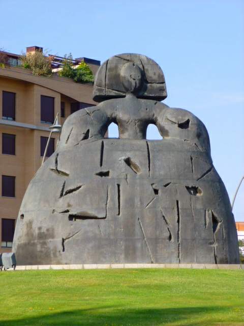 Menina de Alcobendas by Manolo Valdés