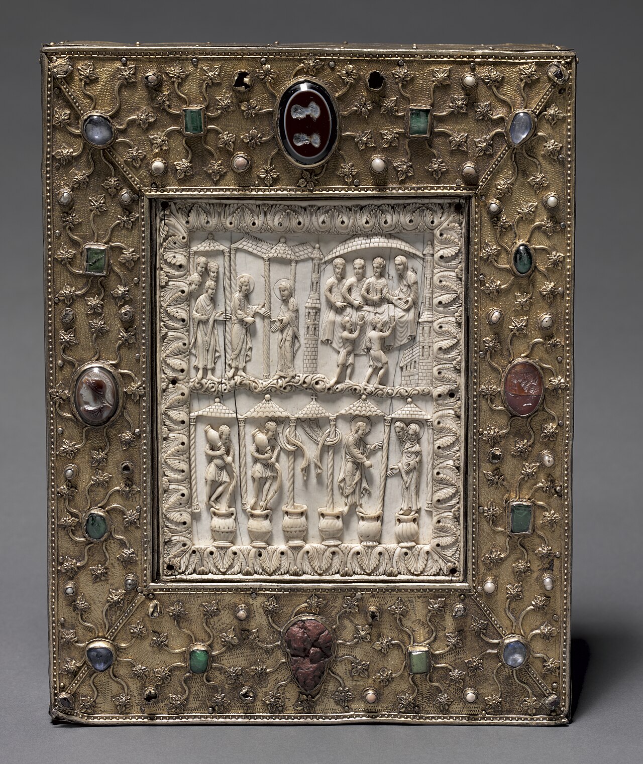 Book-Shaped Reliquary by Master of the Registrum Gregorii