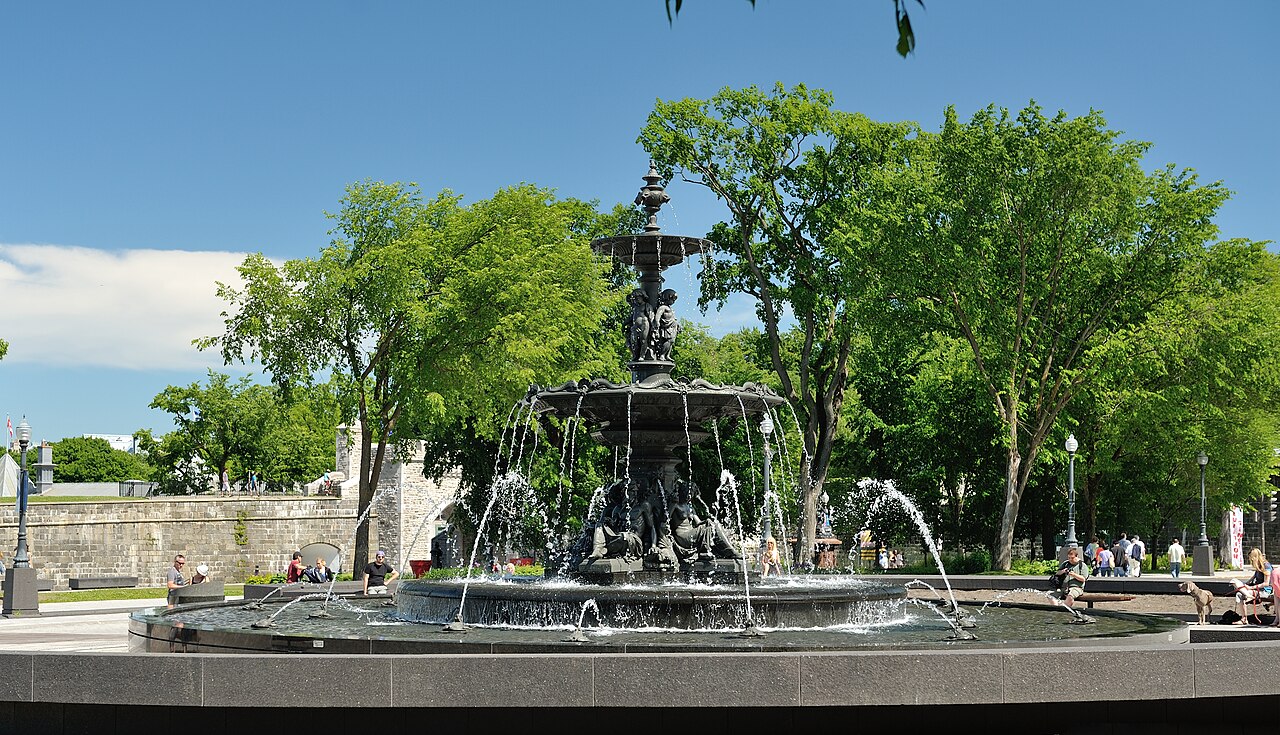 fontaine de Tourny by Mathurin Moreau
