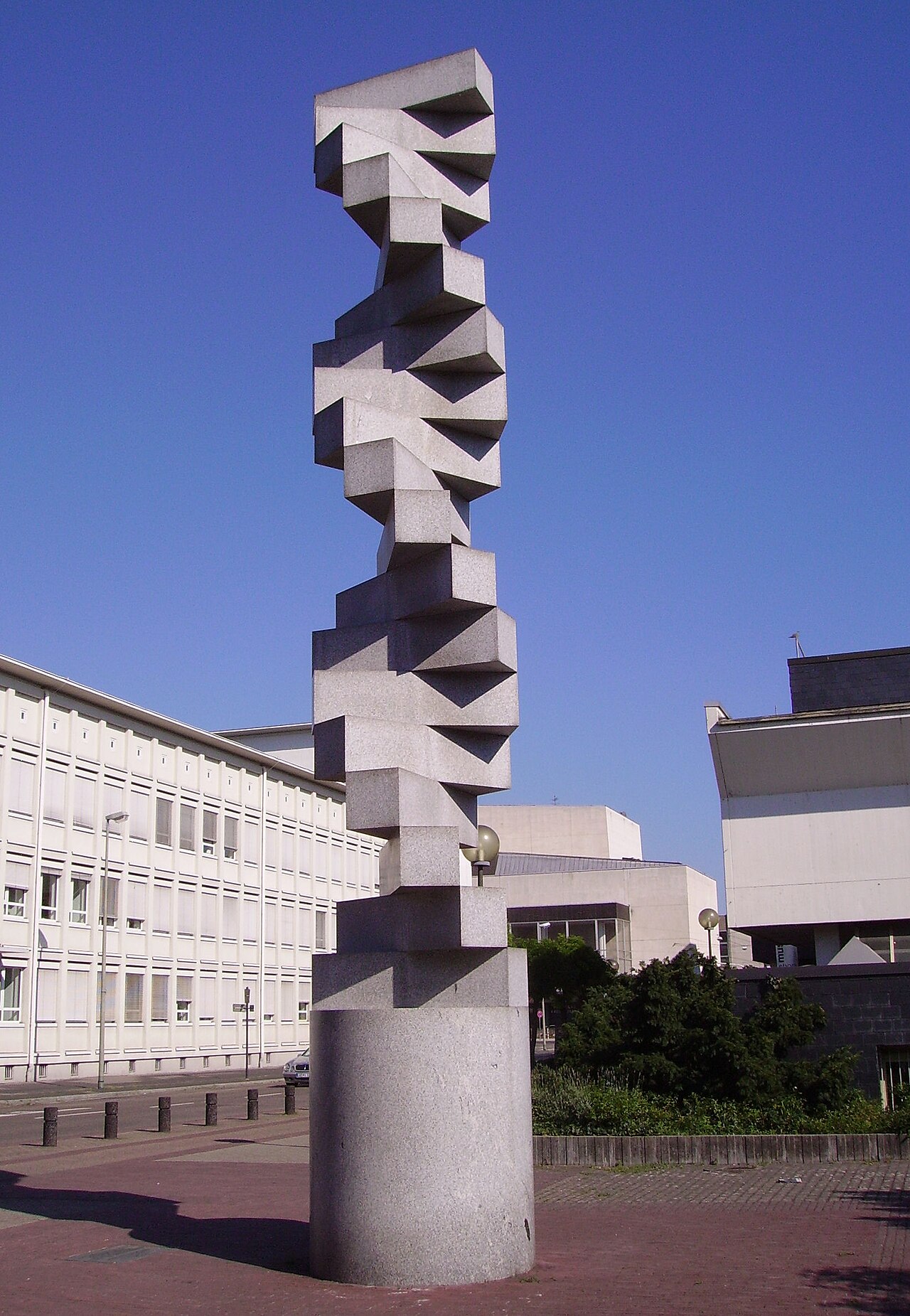 Endlose Treppe (Monument für Ernst Bloch) by Max Bill