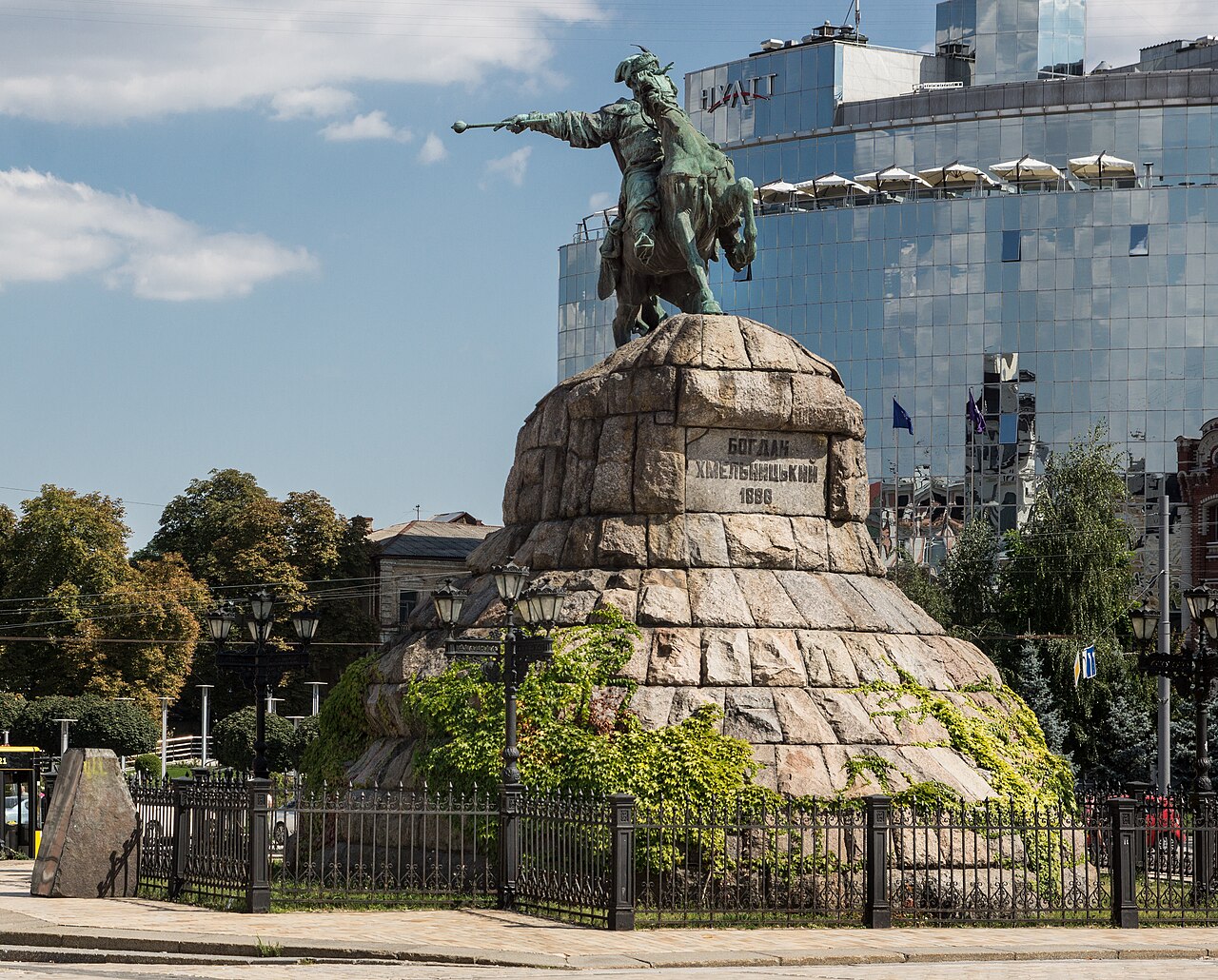 Monument to Bohdan Khmelnytsky in Kyiv by Mikhail Mikeshin