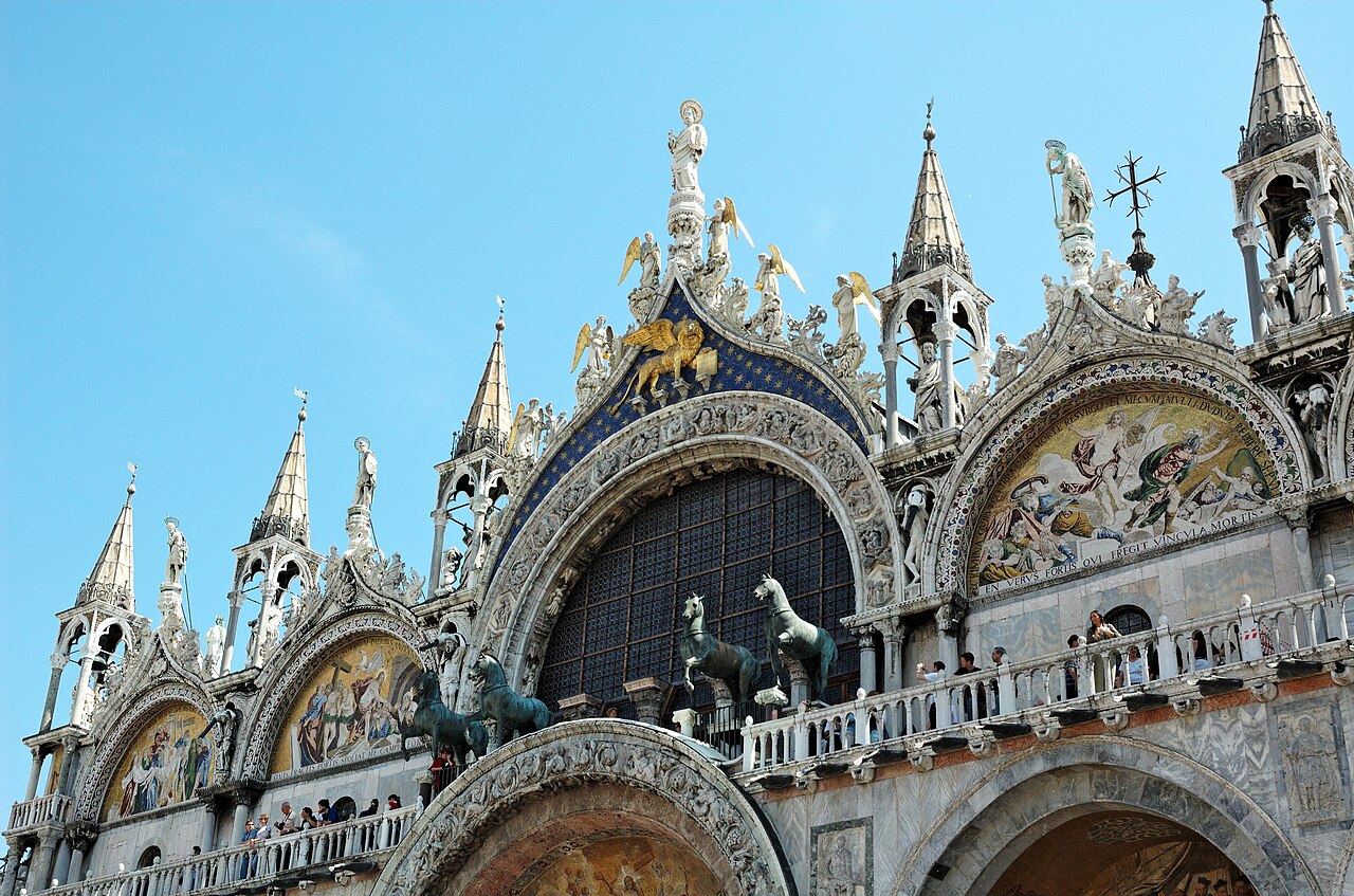 Pediment St. Mark's Basilica by Niccolò di Piero Lamberti