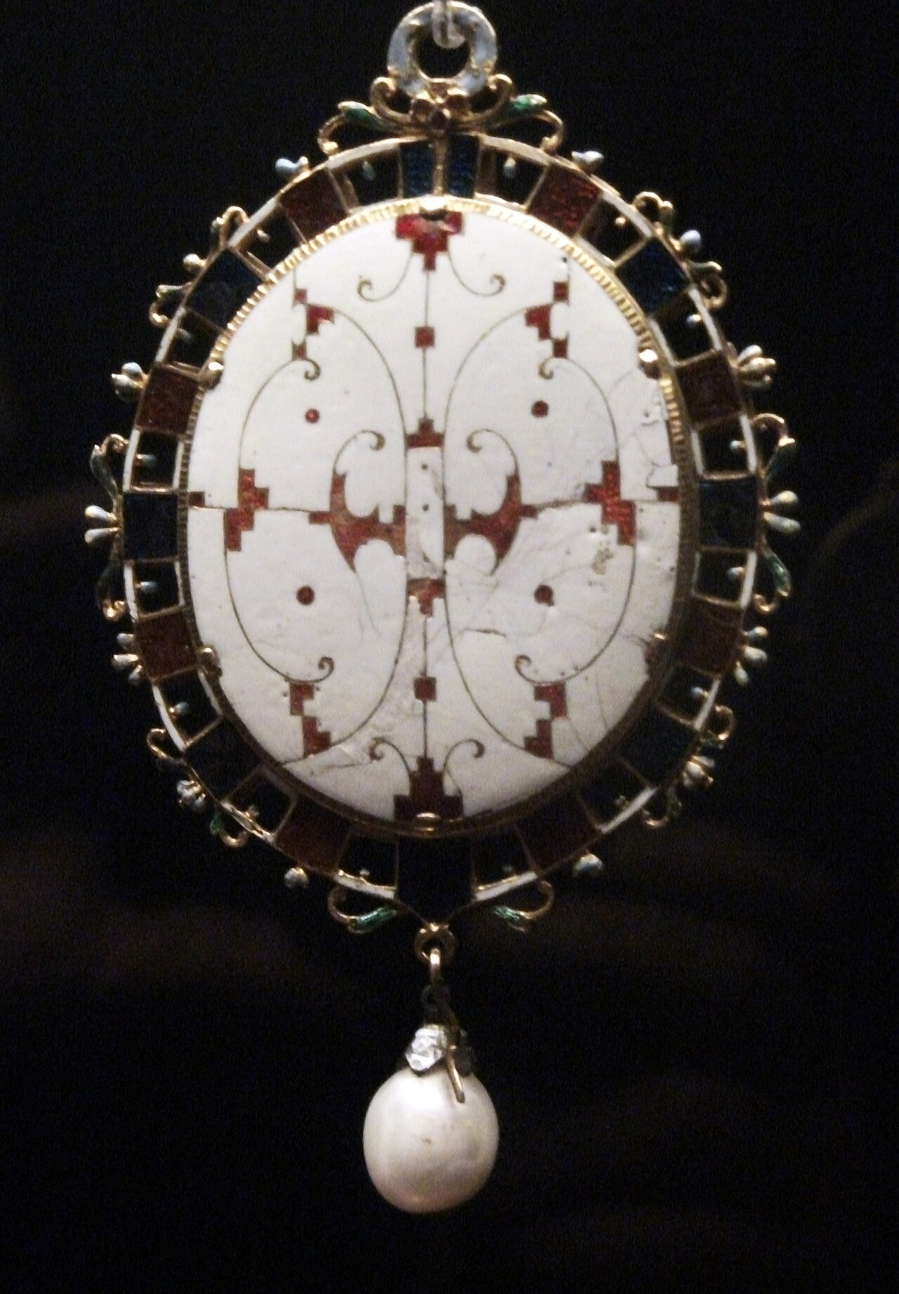 The Lyte Jewel by Nicholas Hilliard