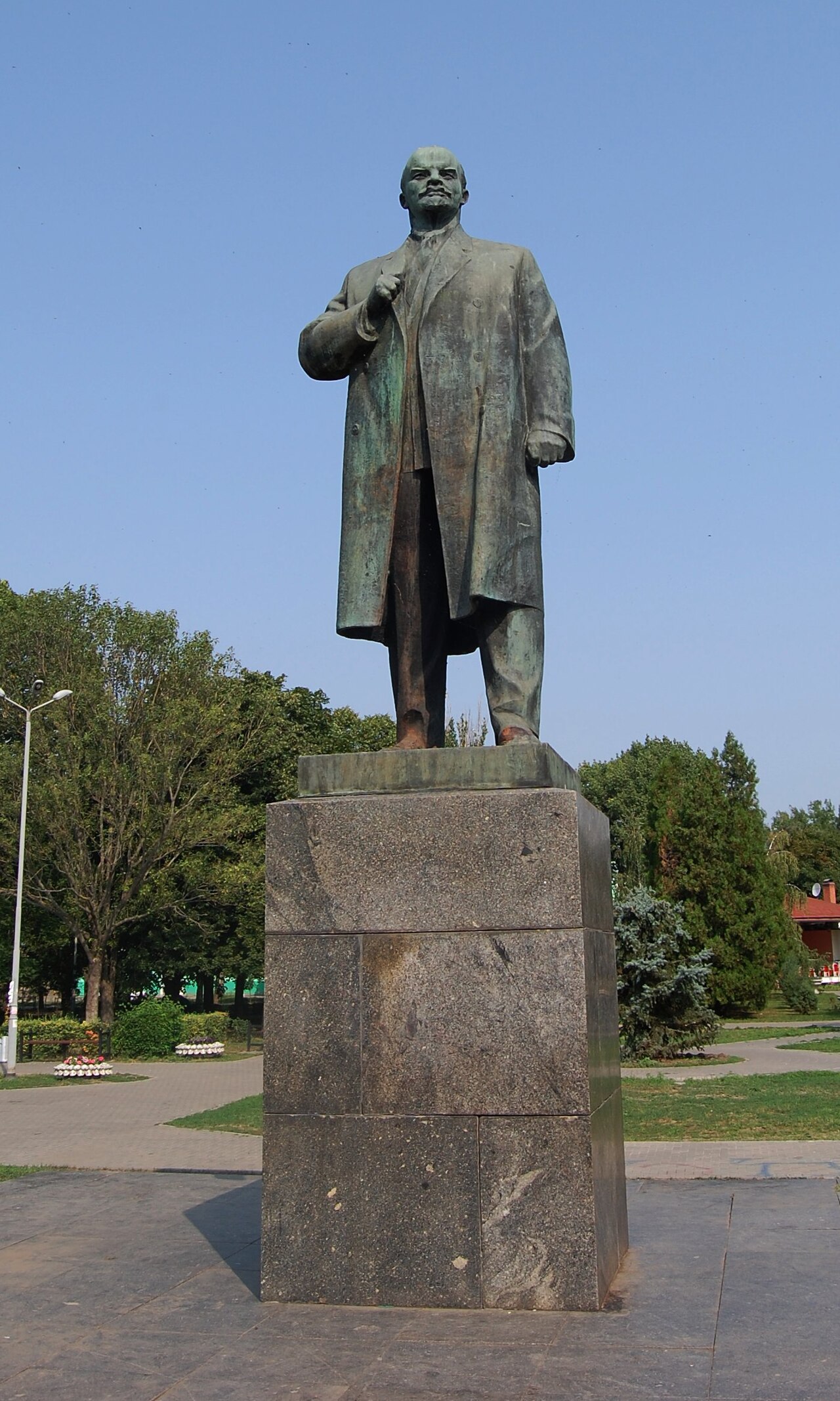 Taganrog Lenin Monument by Nikolai Tomsky