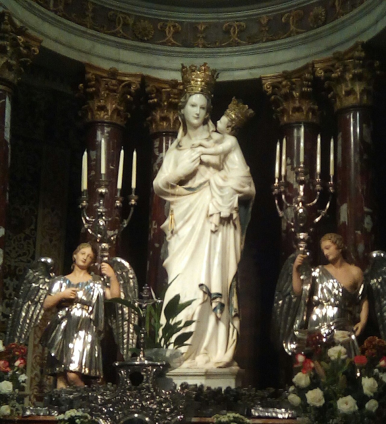 Madonna di Trapani by Nino Pisano