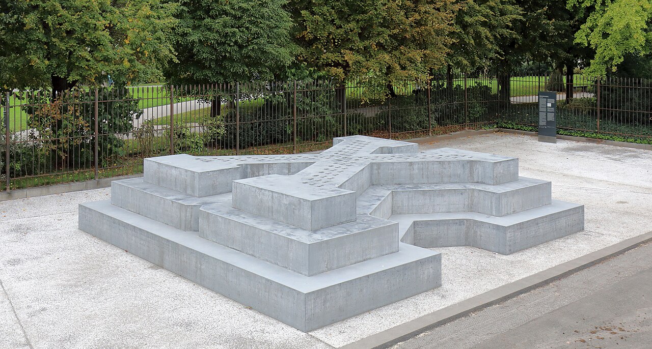 Memorial for the Victims of Nazi Military Justice by Olaf Nicolai