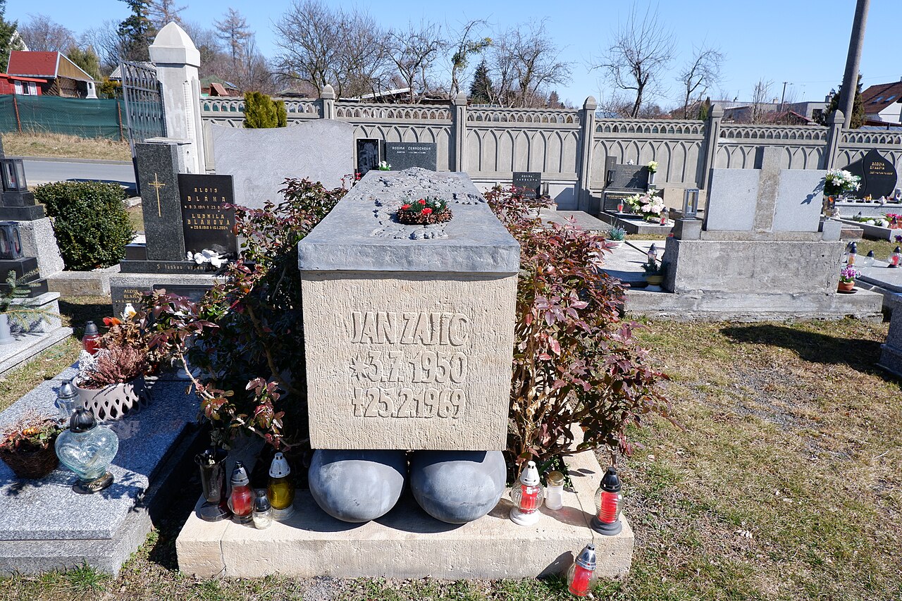 Grave of Jan Zajíc by Olbram Zoubek
