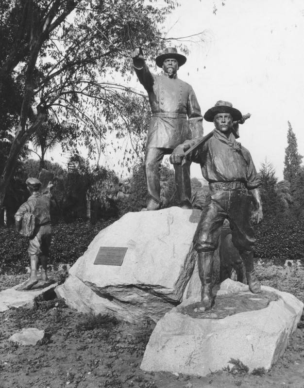 Statue of Harrison Gray Otis by Paolo Troubetzkoy