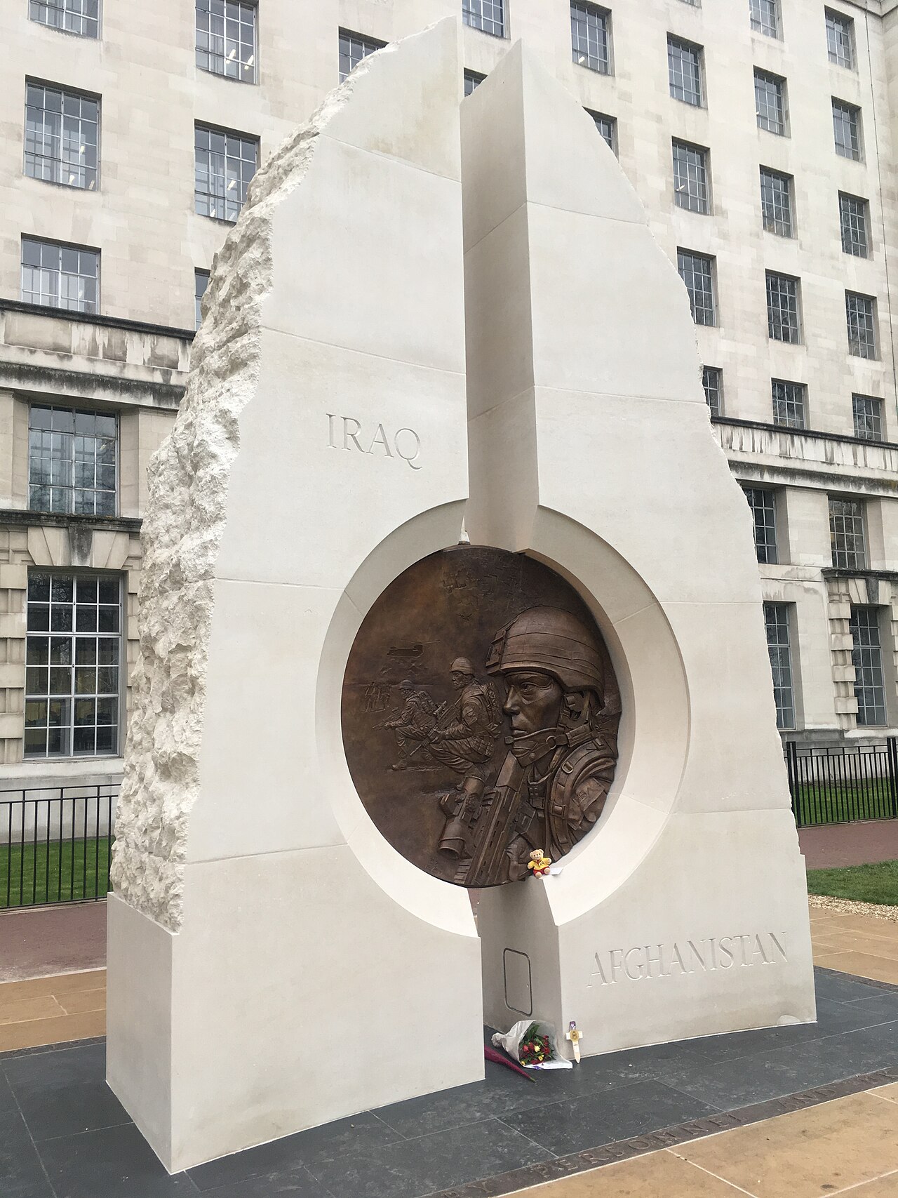 Iraq and Afghanistan Memorial by Paul Day
