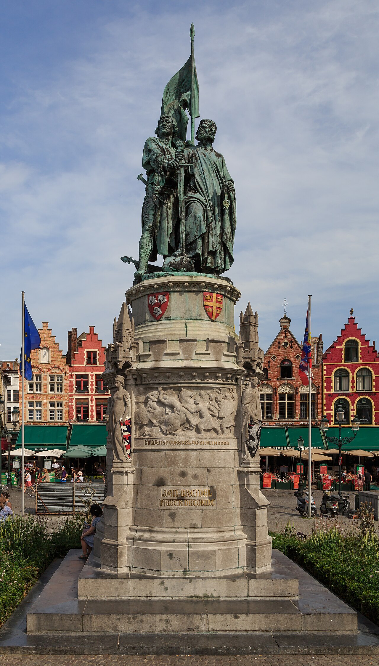 Monument to Jan Breydel and Pieter de Coninck by Paul De Vigne
