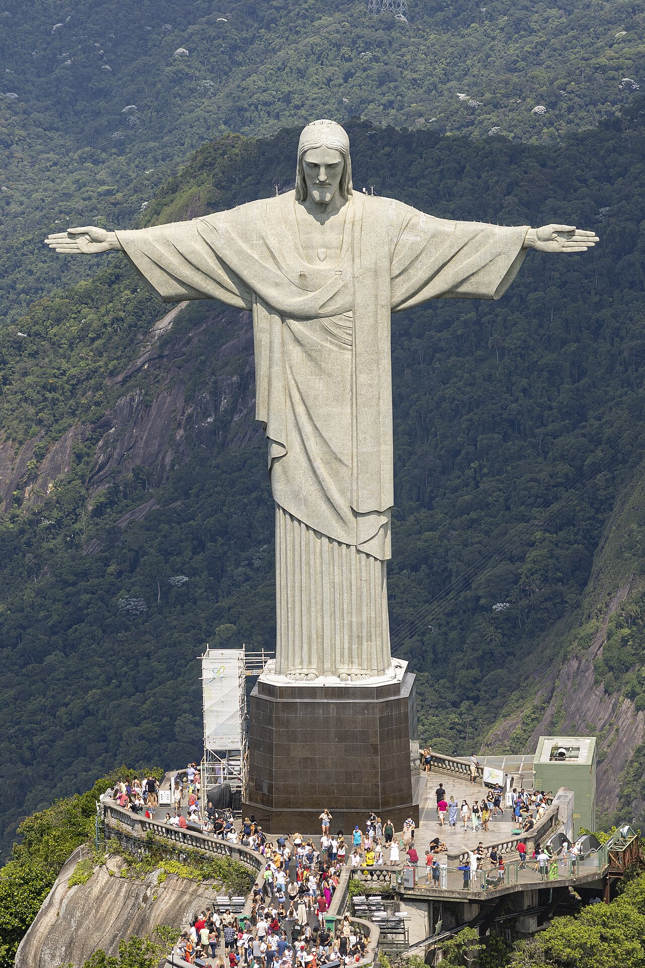 Christ the Redeemer by Paul Landowski