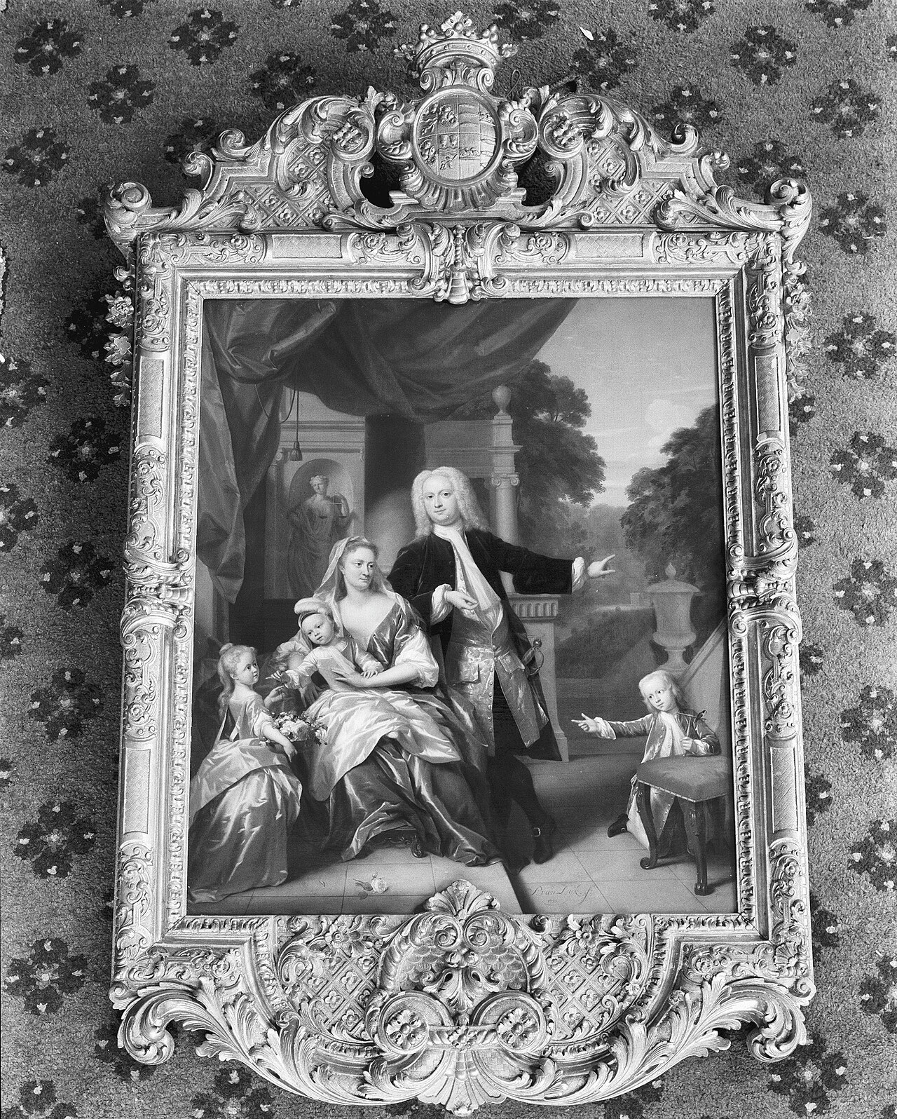 Family portrait of Nicolaas Steengracht (1699-1756), Anna Maria Spiering (1708-1747), Johan Steengracht (1727-1785), Cecilia Maria Steengracht (1729-1779) and Adriaan Steengracht (1731-1770) by Philip van Dijk