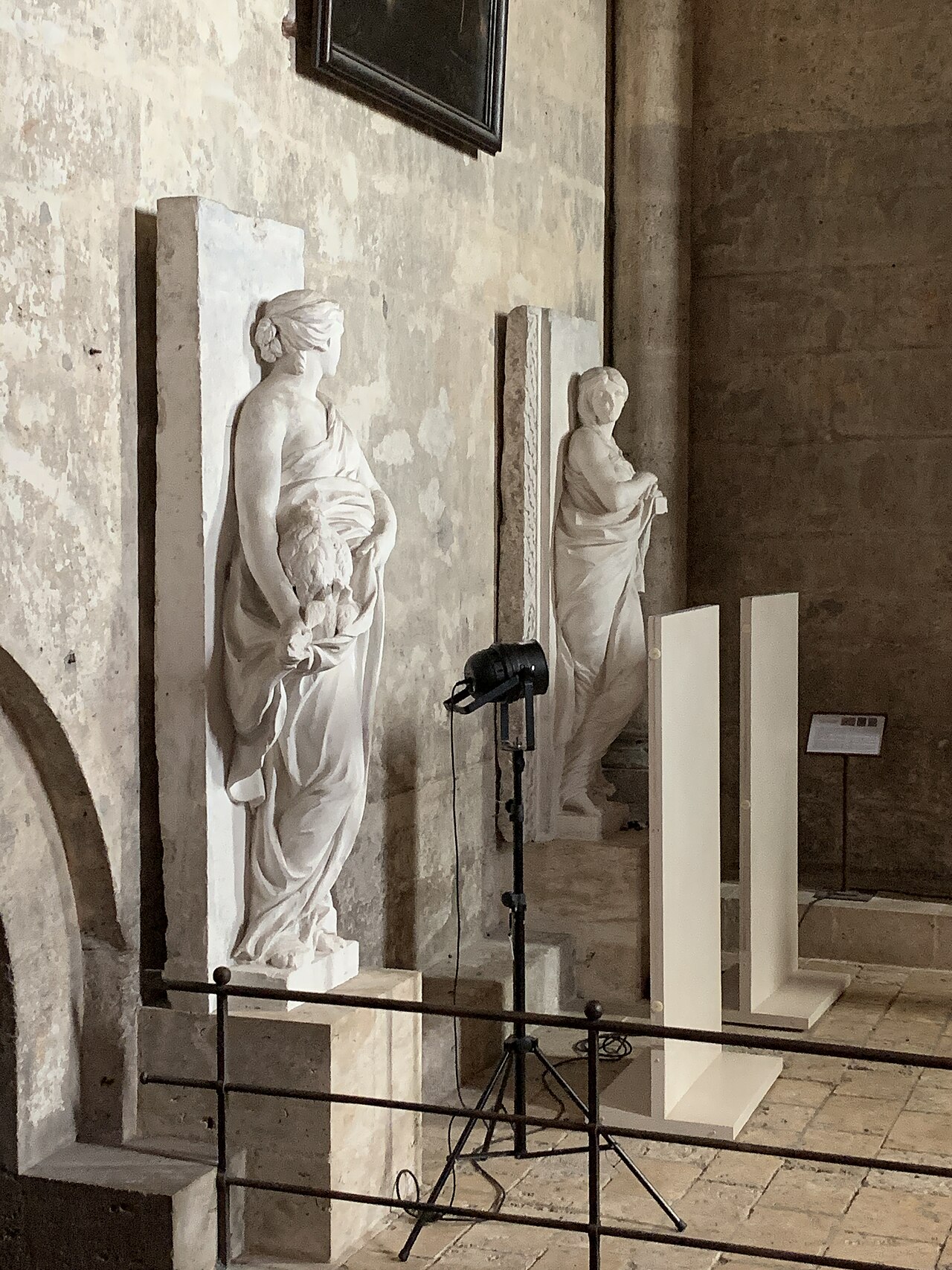 2 high reliefs, elements of the 18th century choir enclosure of the Cathedral of Chartres: Charity and Hope by Pierre-François Berruer