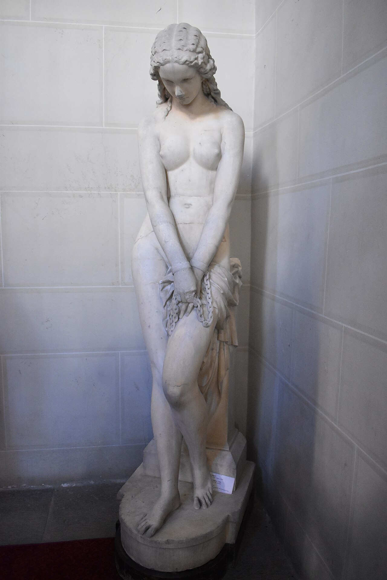 Une captive by Pierre Hébert