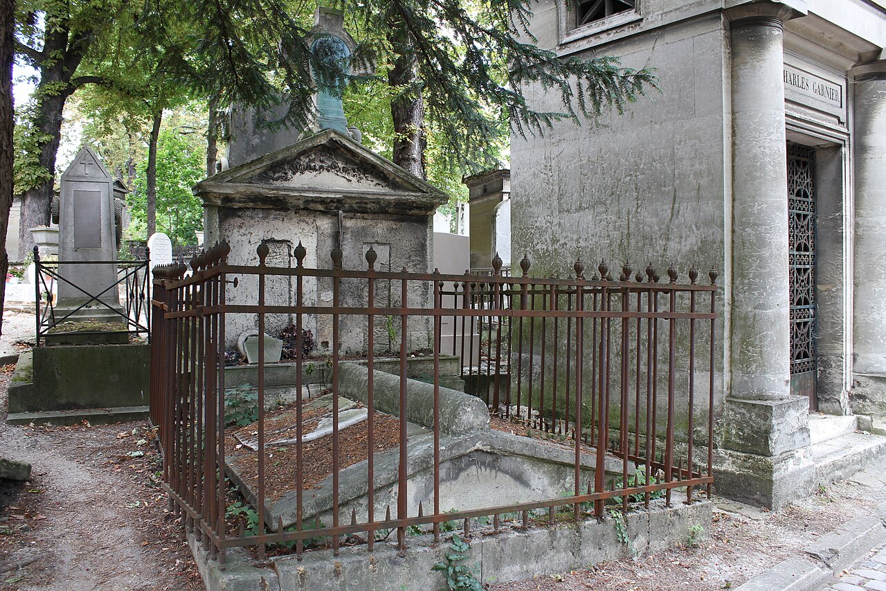 Grave of Titeux de Fresnois by Pierre-Jules Cavelier