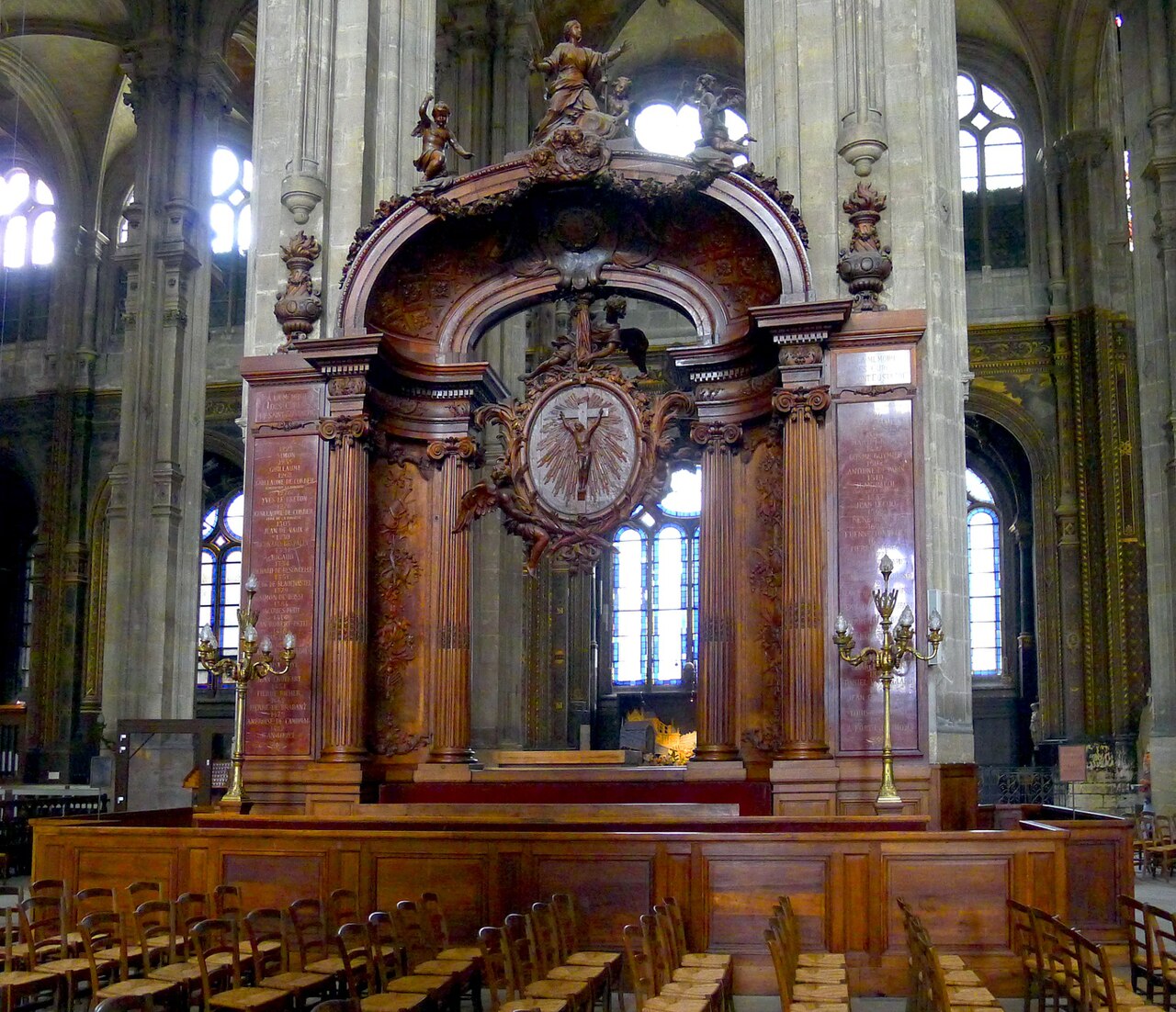 Parish pew of Église Saint-Eustache de Paris by Pierre Lepautre