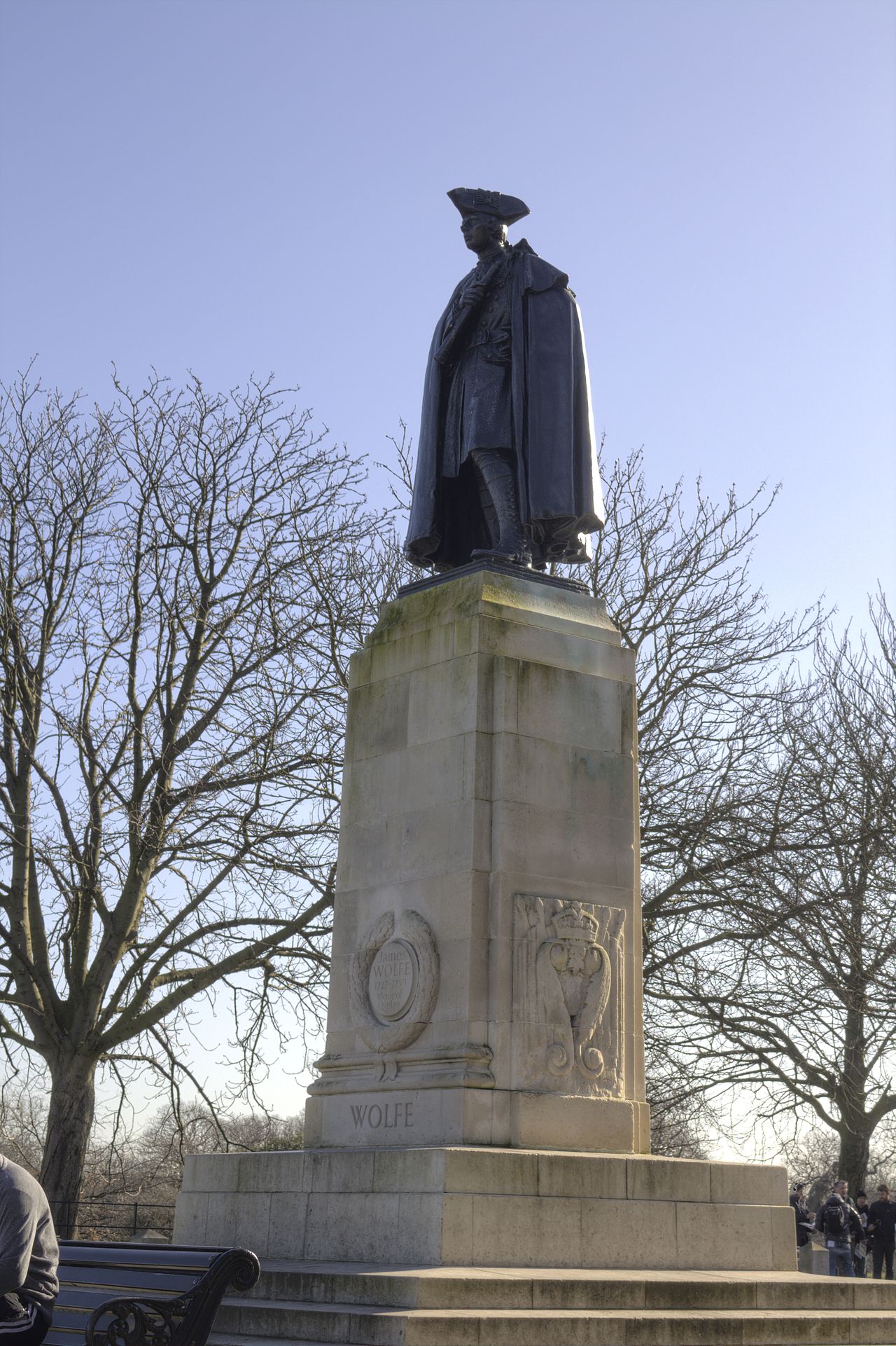 Statue of James Wolfe by R. Tait McKenzie