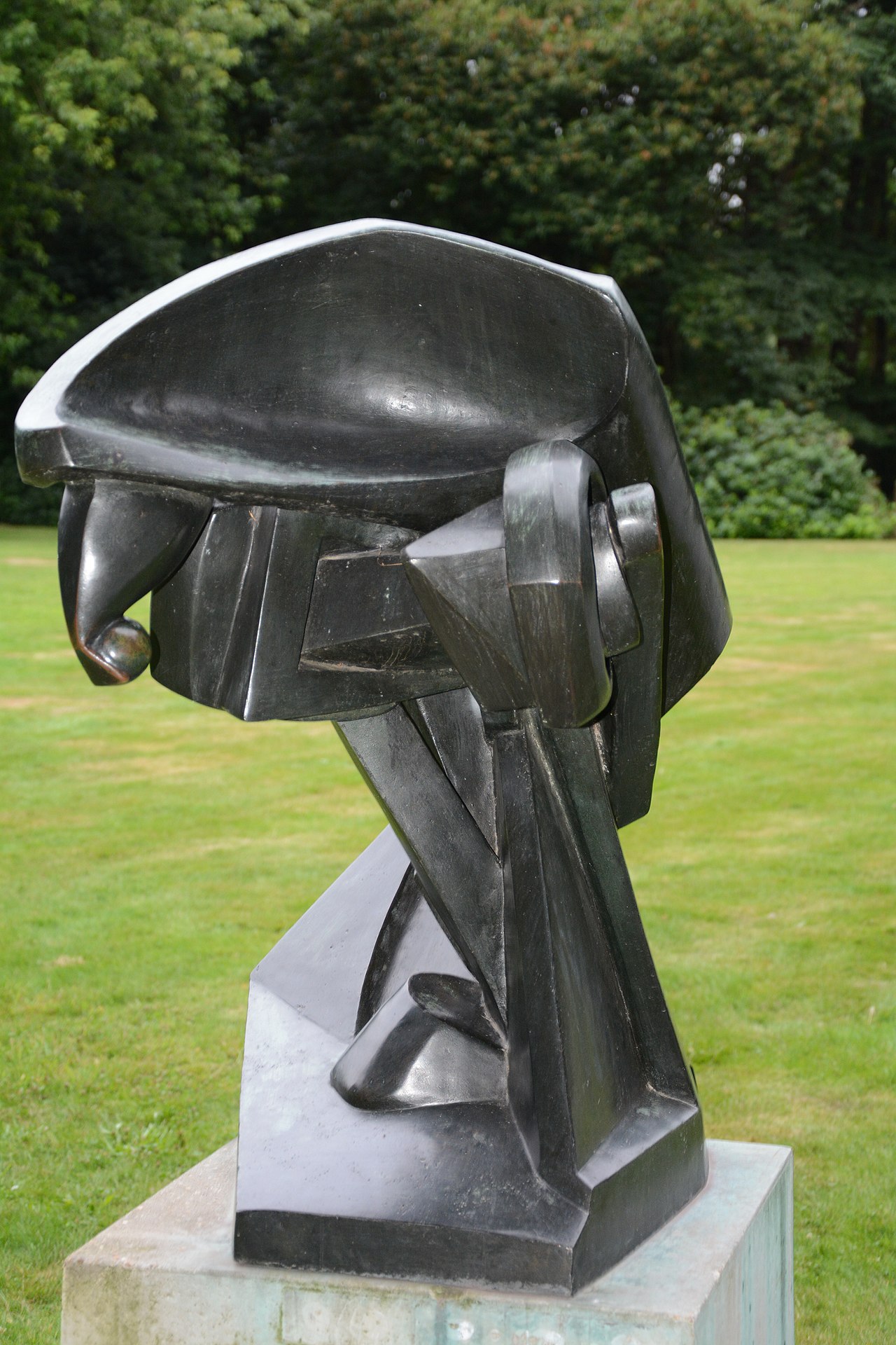 Het grote paard by Raymond Duchamp-Villon