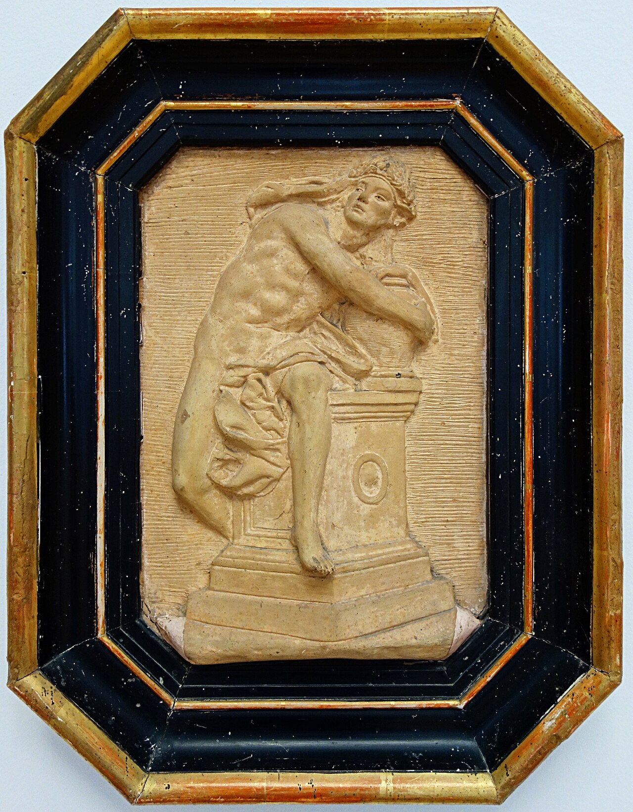 Génie gardant le secret de la tombe by René de Saint-Marceaux