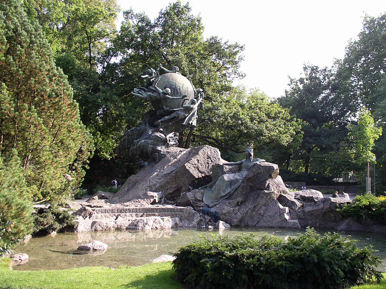 Universal Post Monument by René de Saint-Marceaux