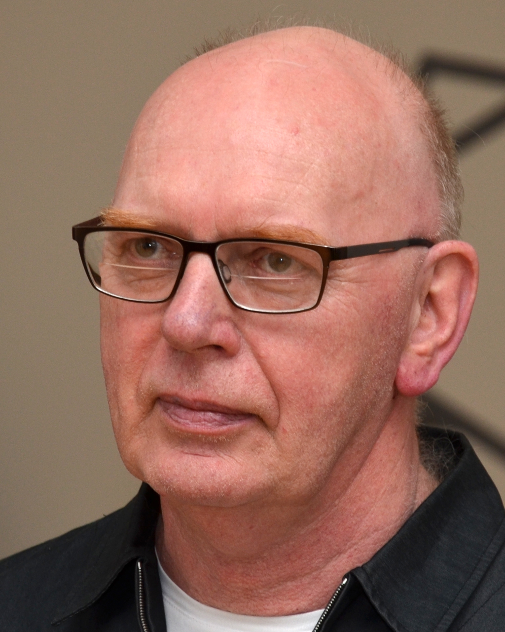 Portrait of Richard Deacon