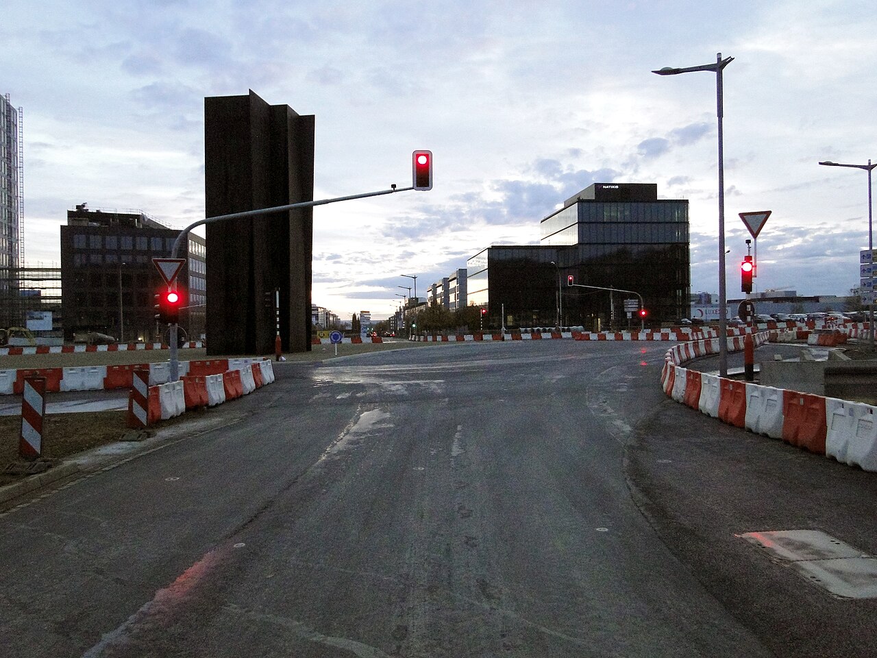 Exchange by Richard Serra